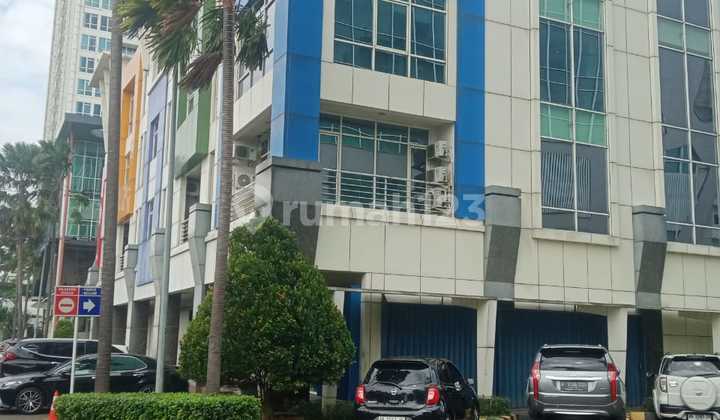 For Sale Gading Kirana Boutique Row House Hook 15 M Negotiable For Sale Gading Kirana Boutique Row House Hook 15 M Negotiable