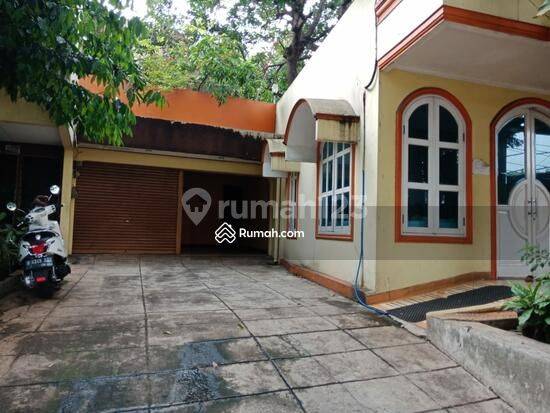 Rumah Asri di Zona Komersial Pusat Bisnis Mampang Jakarta Selatan 2