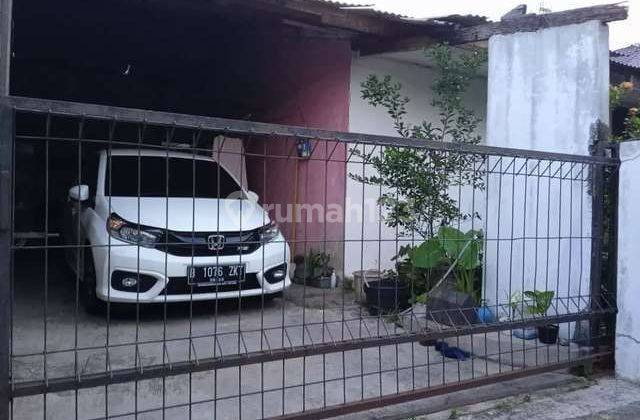 Rumah Asri di Pusat Kota Depok Dekat Ke Pintu Tol Kukusan , Stasiun Kereta Api , Terminal Depok, Kampus Univ. Indonesia , Mall Margocity Dan Pusat Bisnis Margonda  1