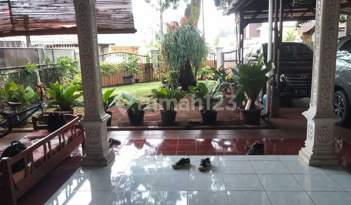 Rumah ASRI dan Tenang di Komplek Departemen Luar Negeri Cilandak Jakarta Selatan sangat cocok buat Tempat tinggal dan usaha . 2