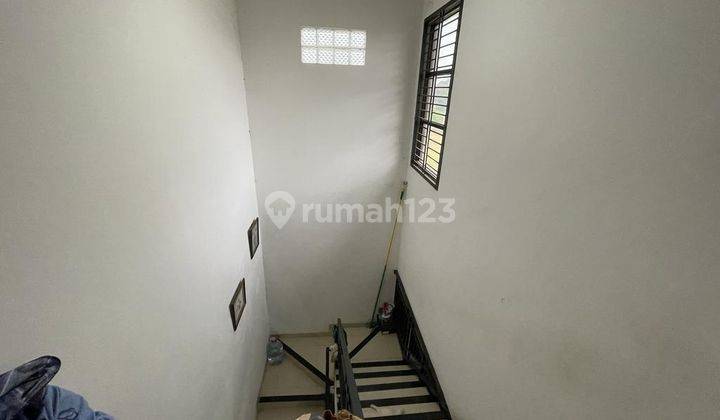 Rumah Asri Dengan Bangunan Kokoh di Kawasan Hunian Tenang Dan Nyaman Ditambah Bonus 5 Rumah Kontrakan di Bintaro Jakarta Selatan Lokasi Dekat Ke Pintu Tol Dan Pondok Indah Mall 2