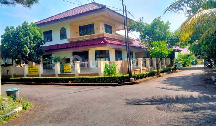 Rumah Asri dan Nyaman di Komplek Perumahan Sawangan Permai Dekat ke Pintu Tol Sawangan yang Terkoneksi ke Tol Jorr dan Tol Bandara