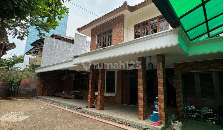 Rumah Dengan Halaman Yang Luas di Kawasan Pusat Kuliner Dekat Cikajang Kebayoran Baru Jakarta Selatan Cocok Buat Usaha Resto, Cafe Dan Kantor . 2