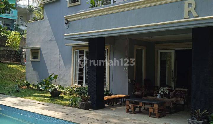 Rumah Asri 2 Lantai Dengan Model Moderen di Kawasan Pemukiman Eklusive Sentul City Bogor Lokasi Berdampingan Dengan Lapangan Golf . 2