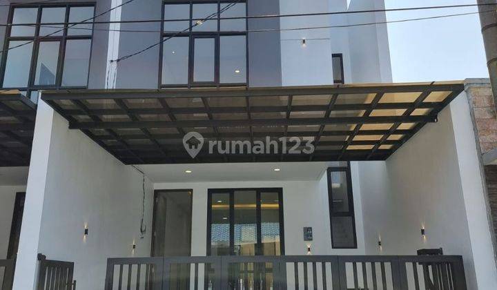 rumah 2 lantai minimalis rungkut mapan barat 1