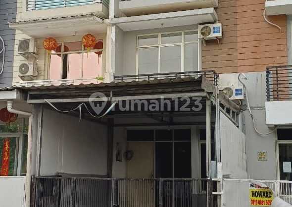 Jual Rumah 3 Lantai Pik1 Katamaran Indah Hadap Jalan Raya 1
