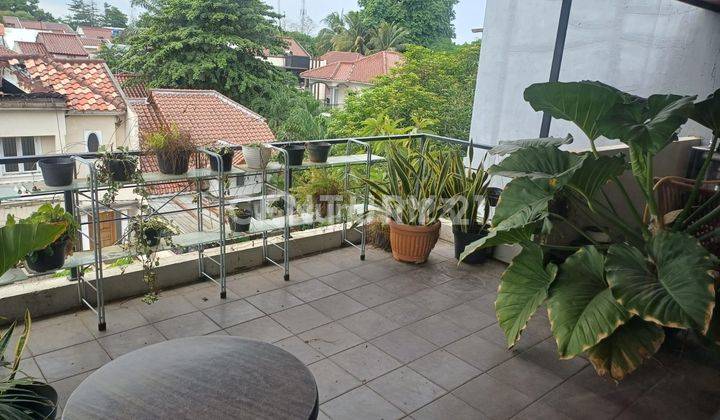 Rumah 3 Lantai Di Perumahan Elite Raffles Hills, Cibubur 1