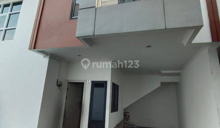 Rumah  Cluster Brand New Cempaka Putih 1