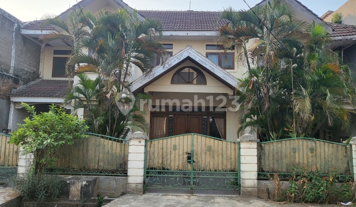 Dijual Rumah 2 Lantai Di Daerah Kebayoran Baru Jakarta Selatan