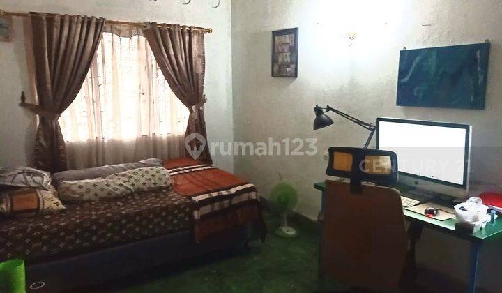 Rumah 5 Kamar Di Lokasi Sangat Strategis Guntur 1