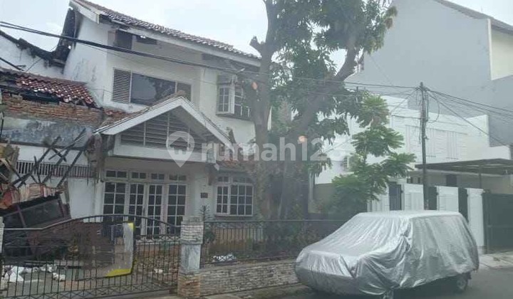 Nice Land Calculation House with Good Location in Rawamangun 2
