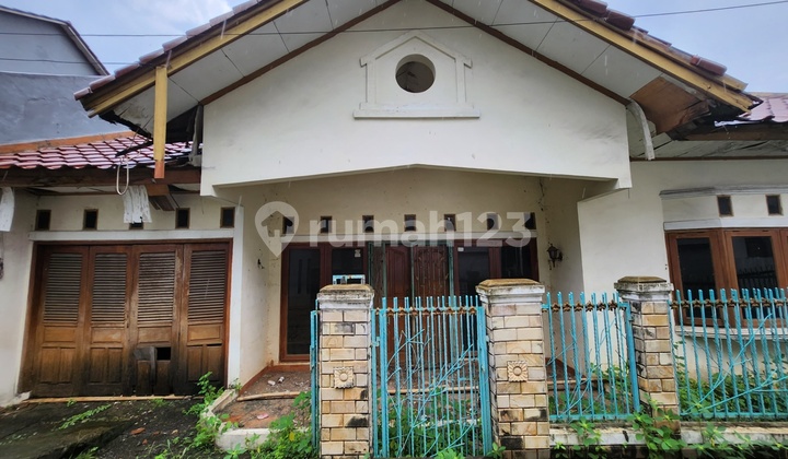 Dijual Rumah Hitung Tanah Di Jakasampurna Bekasi Barat