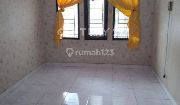 RUMAH 2 LANTAI SIAP HUNI DI DALAM PERUMAHAN BEKASI  2