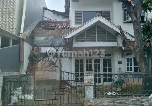 Nice Land Calculation House with Good Location in Rawamangun 1