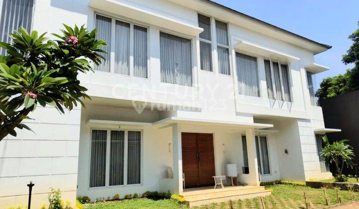 RUMAH HOOK FULL FURNISHED SWIMMING POOL COCOK UNTUK EXPAT 1