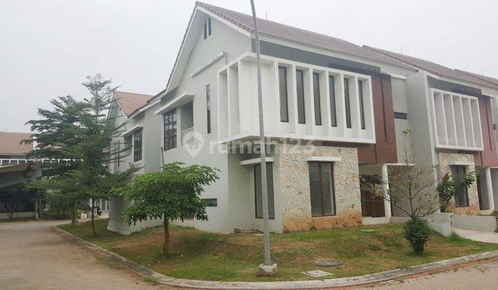 Rumah Hook siap huni di Discovery Fiore Bintaro Jaya 1