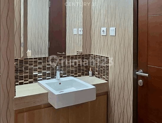 For Sale Accent Apartment 2 BR Pool View Hook Bintaro Sector 7 2