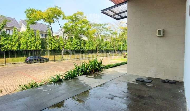 Brand New Minimalist House Mezzanine Concept Ready to Occupy Bintaro Jaya 2