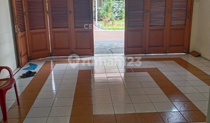 Dijual Rumah Klasik Nyaman Asri Dalam Cluster di Pejaten Jaksel 2