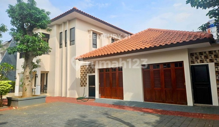 For Sale Radio Dalam House Fully Renovated Large Yard Strategic Location For Sale Radio Dalam House Fully Renovated Large Yard Strategic Location