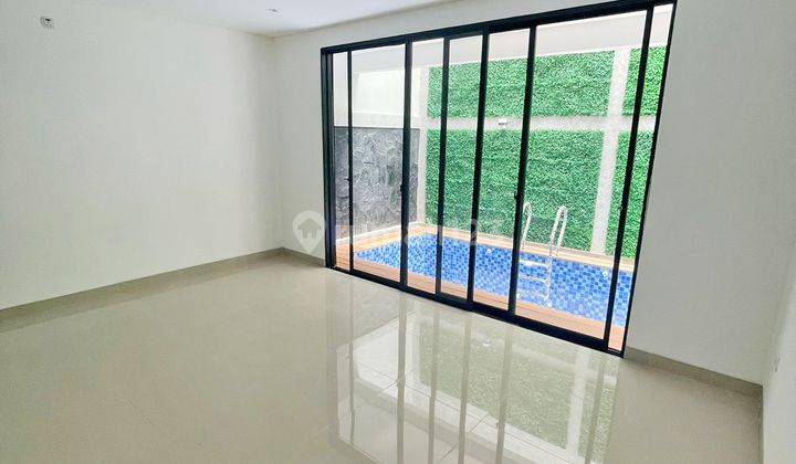 Dijual Rumah ada Pool di Bintaro Sektor 9 2