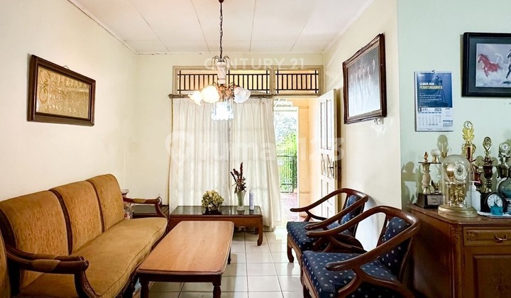 Dijual Rumah Hook Hitung Tanah di Bintaro Jaya Sektor 3 2