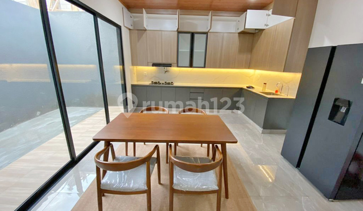 Beautiful 2-story house in Nara Village Gading Serpong Beautiful 2-story house in Nara Village Gading Serpong