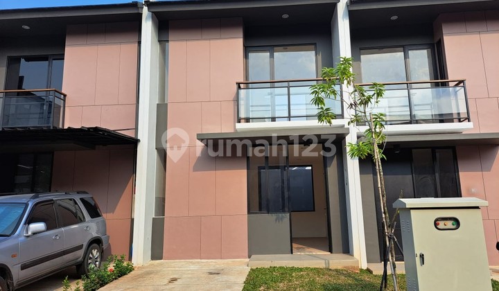 Rumah Modern di Park Serpong, Cluster Legok Cendana