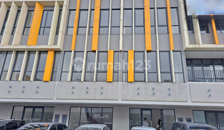 Ruko Gandeng 3 Lantai di The Loop BSD City