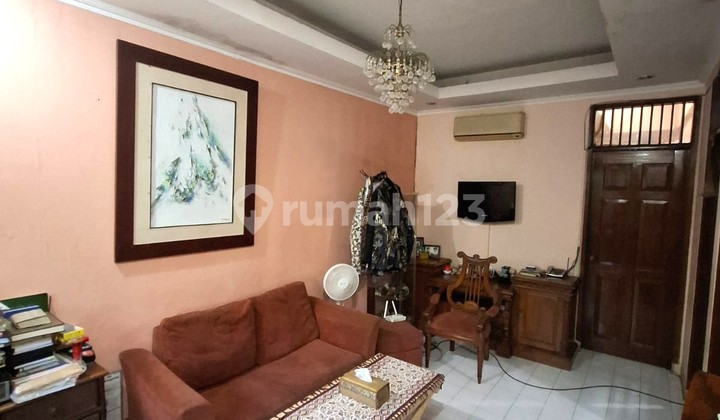 Rumah lokasi strategis di Bintaro Jaya Sektor 5 2