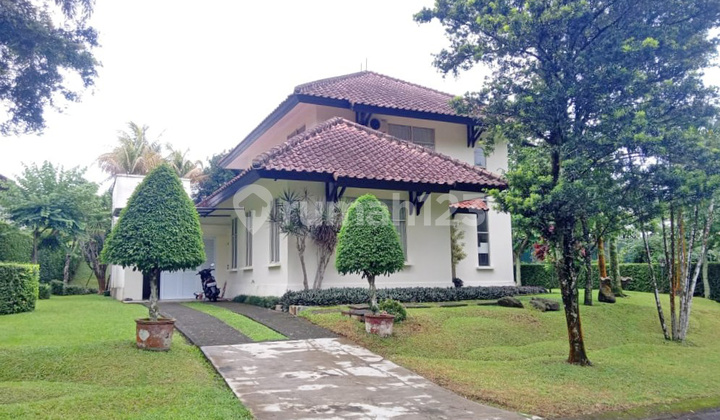 Rumah Mewah di Villa Rancamaya Golf Estate - View Hijau & Lingkungan Eksklusif