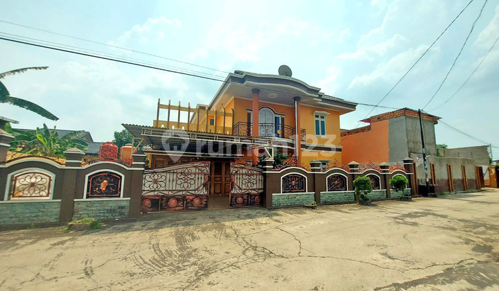 Rumah mewah 2 lantai di Talang Kelapa Kota Palembang Rumah mewah 2 lantai di Talang Kelapa Kota Palembang