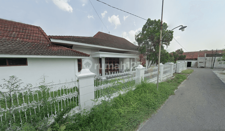 Rumah Hook di Jajar Surakarta, Solo Jawa Tengah 2