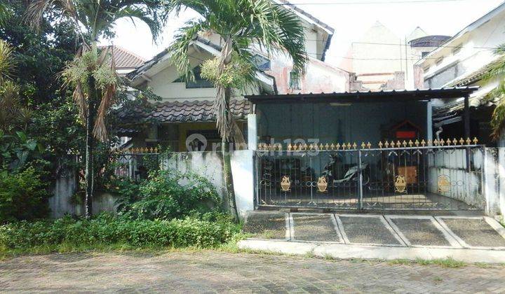 Rumah Lingkungan Asri di Villa Bintaro Regency 1