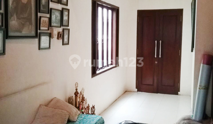 For Sale Nice House in a Comfortable Neighborhood in Pesanggrahan, South Jakarta