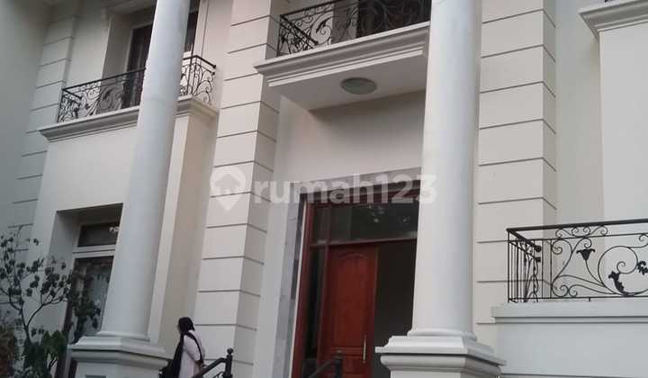 Dijual Rumah Mewah Cantik di Jakarta Selatan