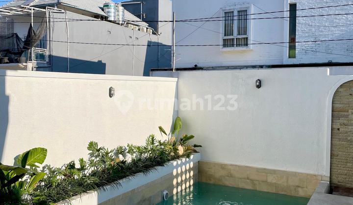 Villa Mewah Brand New Mediterania di Kuta Selatan Bali 2