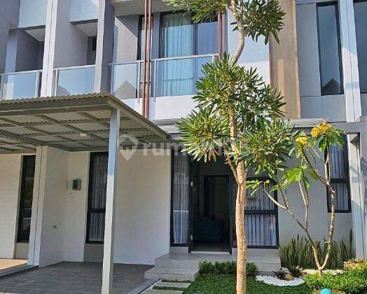 Rumah Cantik Full Furnished Cluster Yuthica Bsd City 1