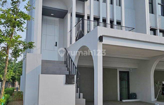 Rumah Cantik Modern di Greenwich Cluster Aether BSD City 1