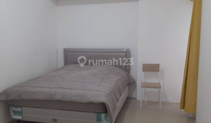 Apartemen 2 Kamar Tidur Semi Furnished Bagus 2