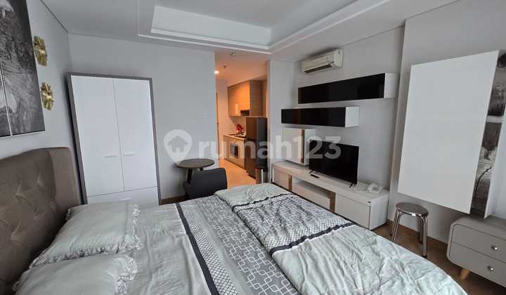Capitol Suites Studio Type Apartment Central Jakarta
