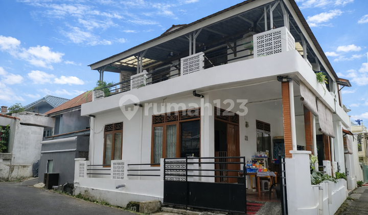 House in Slipi Kemanggisan, Near Toll Road &amp; Binus Campus