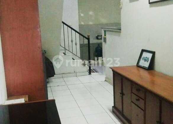 Ruko 3 Lantai di Kesehatan Bintaro Pesanggrahan