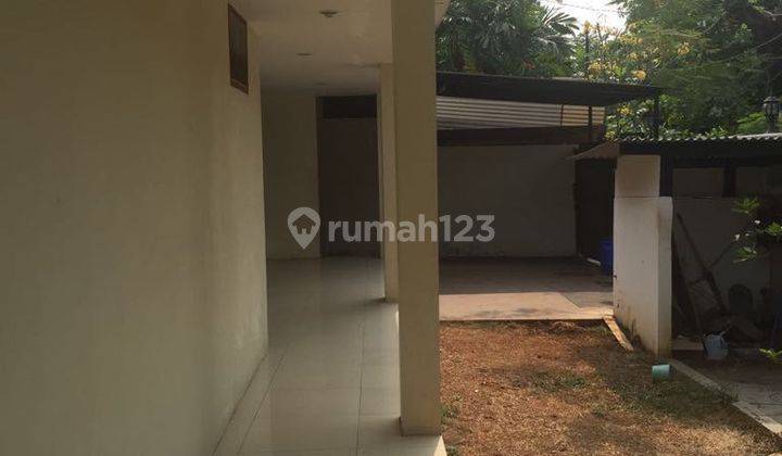 Rumah Posisi Hoek One Gate System Di Pulomas R1923 1