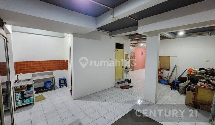 Rumah 2 Lantai Strategis Cocok Untuk Usaha Di Kelapa Gading R1942 2