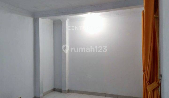 Rumah Tinggal Dekat Minimarket Di Johar Baru R2017 2