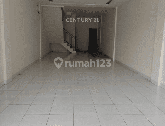 Ruko Baru Renovasi Di Kemang Utara NR0011 1