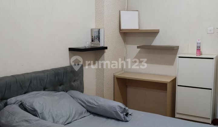 Unit Studio Disewakan Green Pramuka City Full Furnished Lokasi Premium
