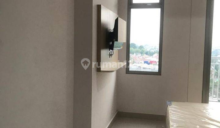 kamar tidur apartemen strategis pesona square semi