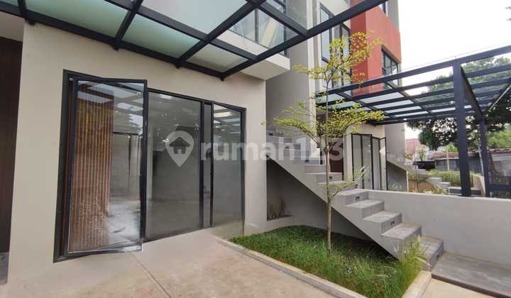 For Sale House in Cigadung Area, Bandung 2